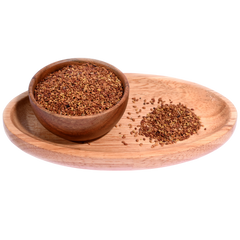Alfalfa seeds cultivated organically without the use of any chemicals, ensuring a pure and natural product