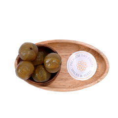 Amla Honey Dried, a rich source of vitamin C and antioxidants, is meticulously blended with pure