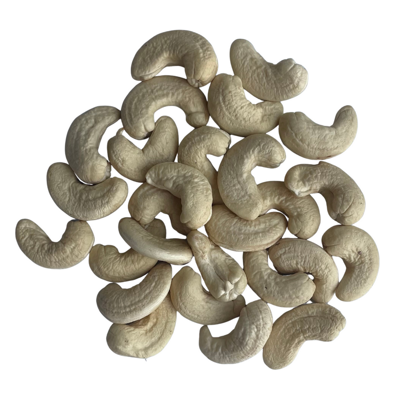 Cashews nuts are creamy delights that allow you to enjoy a rich flavour. These act as a popular snack and ensure versatility when used in cooking various dishes.