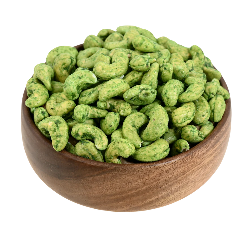 Premium green chilli flavoured cashews in a rustic wooden bowl, best spiced dry fruits online in Bangalore from House of Rasda, combining crunch and spice perfectly.