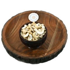 Bring the rich, buttery flavour of cashews to your desserts, cakes, and muffins with our cashew nuts splits. They are also perfect for snacking.