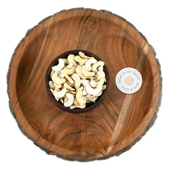 Bring the rich, buttery flavor of cashews to your desserts, cakes and muffins with our cashew nuts splits. They are also perfect for snacking.