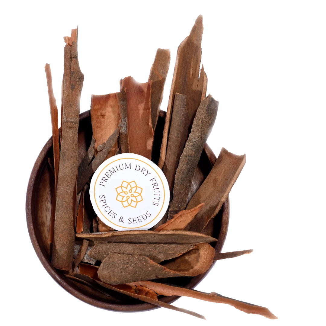 Premium cinnamon cassia or dal chini natural spice for desserts and curries