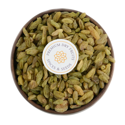 Premium Kandhari Kismis Raisins in Wooden Bowl – Fresh Juicy Dry Fruit Packed with Energy, Fiber, and Nutrition