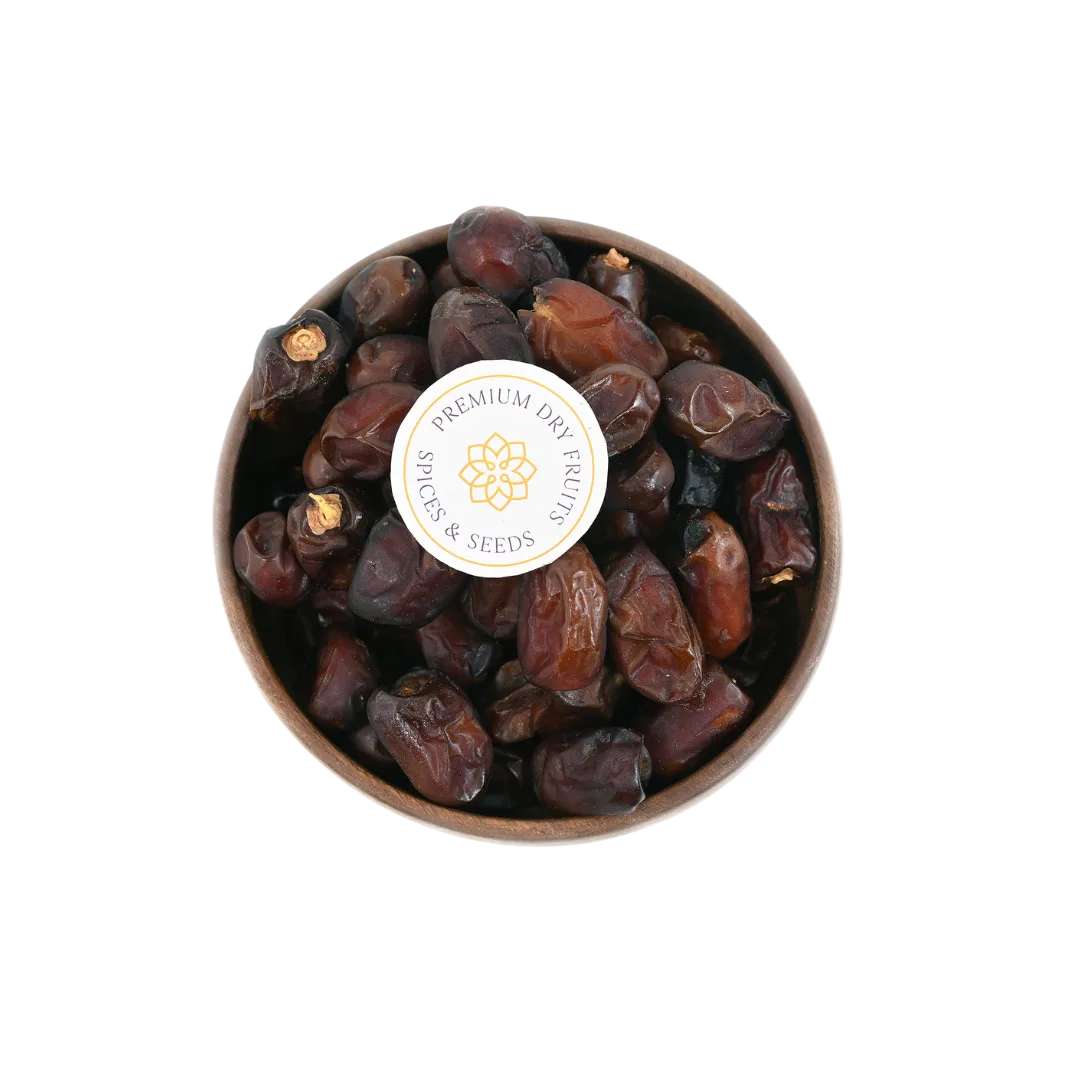 Premium Khudri Dates from Saudi Arabia in wooden bowl – natural sweet and energy booster