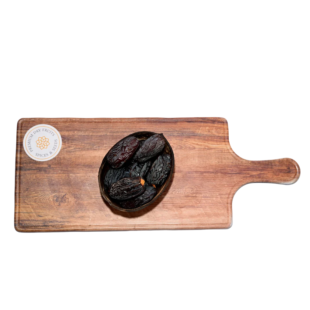 Large Medjoul Dates Box from Palestine premium dry fruits rich in nutrients and antioxidants