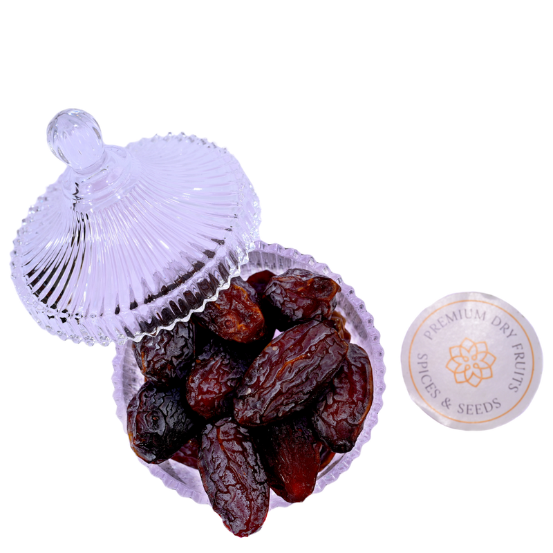 Buy Medjoul dates medium online at low price