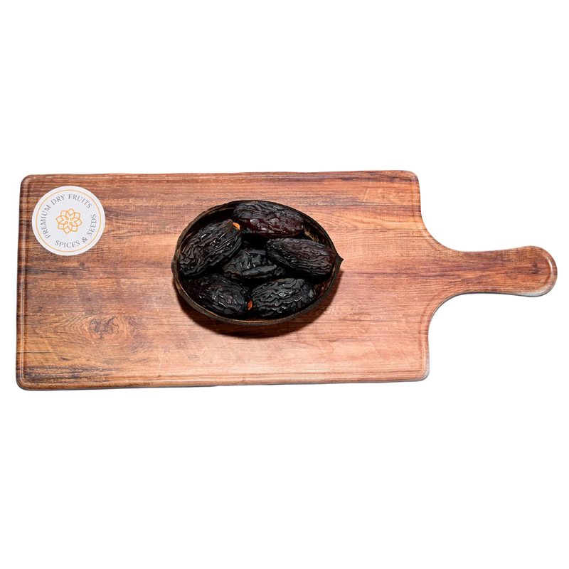 Premium Palestine Medjoul Dates Jumbo in wooden bowl natural sweet soft dates healthy energy-rich dry fruit