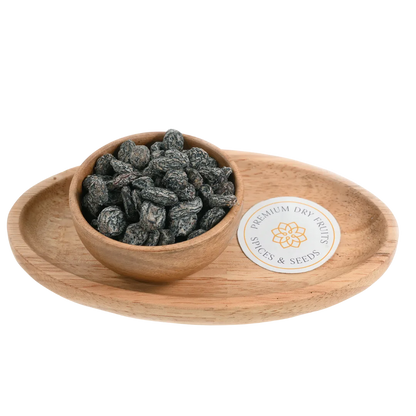 Raisins Khatta Meetha Black Kismis Premium Quality in Wooden Bowl – Sweet and Tangy Dry Fruit Rich in Iron and Antioxidants