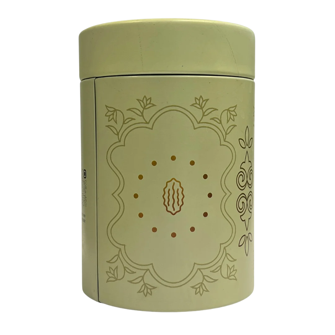 Raisins Kismis in Decorative Tin Box – Premium Quality Fresh Dry Fruit Packed with Nutrition, Perfect for Gifting or Snacking