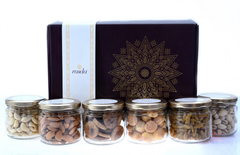Ruchi premium gift box a time-honored and versatile choice, making an enduring favorite among gift-givers.