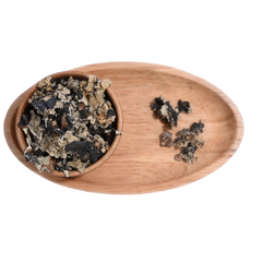 Stone Flower / Dagad Phool provides a rare spice valued for its fragrance and culinary use.