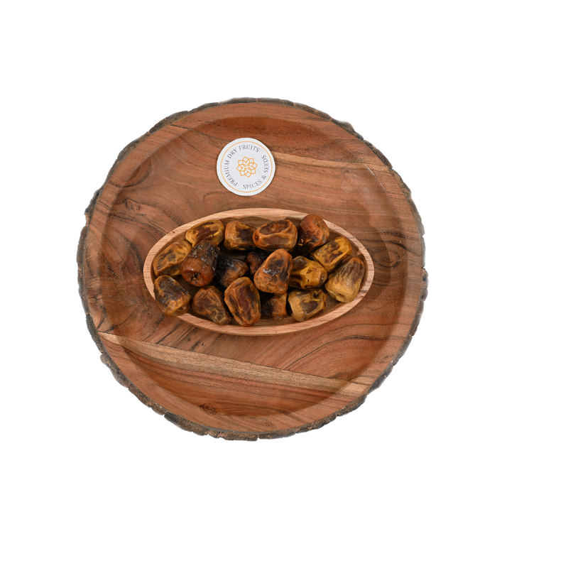 The Sukkari dates is extra soft and sweet. A golden color date with a caramelized taste.
