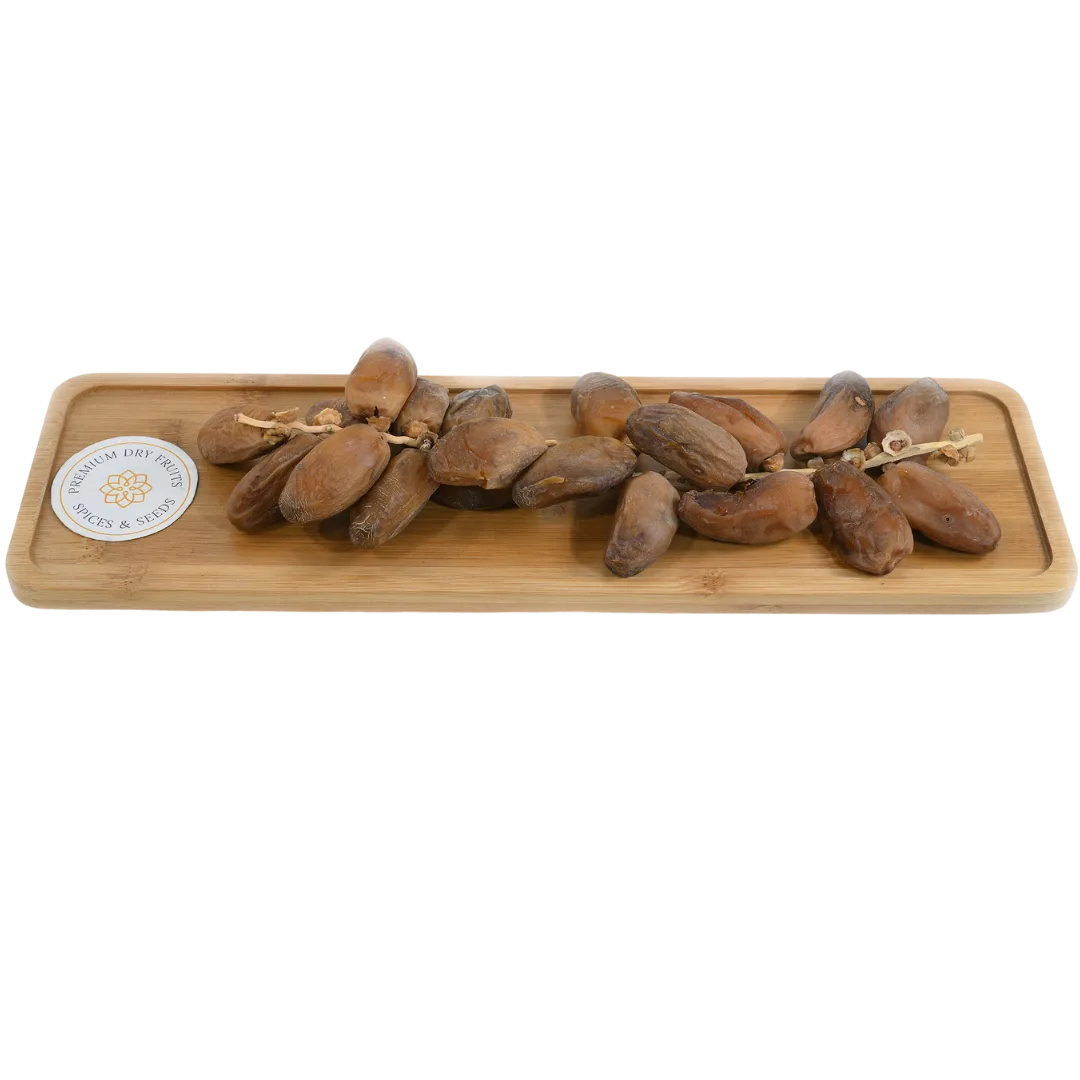 Tunisian Deglet Noor Dates with branches Premium on wooden tray – golden soft Arabian dates