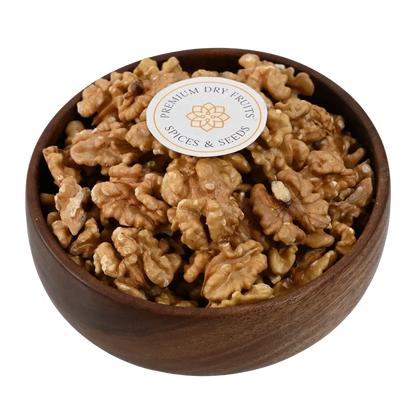 Walnut Chile Halves Akhrot Premium Quality in Wooden Bowl – Crunchy Healthy Dry Fruit Rich in Omega-3 and Antioxidants