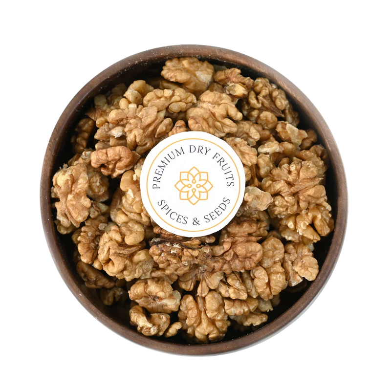Fresh walnut halves from Kashmir, Akhrot premium dry fruits, rich in omega-3
