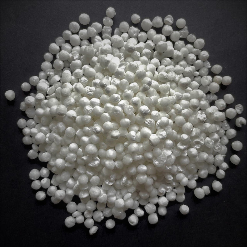 Sago or Sabudana comprises of high carbohydrate content and is low in protein, minerals, vitamins, calcium, iron and fiber.