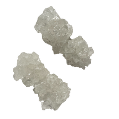In Ayurveda, Thread Crystal or Dhaaga Misri is believed to have cooling properties 